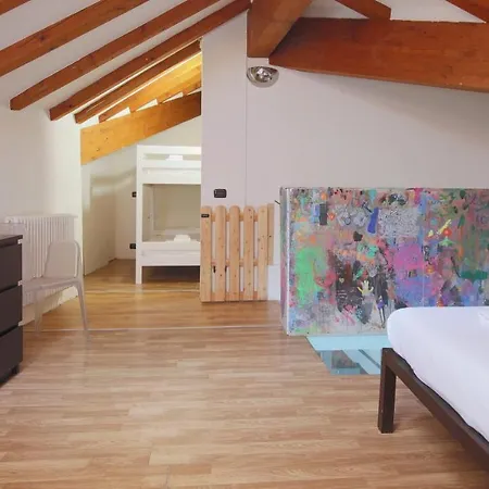 Italianway - Riva Soldino 9 *