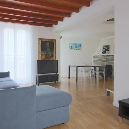 Italianway - Riva Soldino 9 *